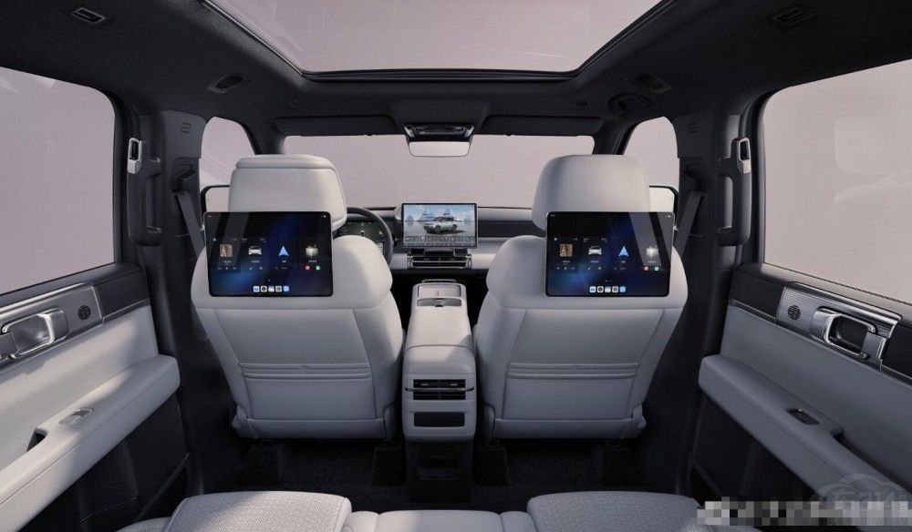 ���u9���ذ�SUV 15�f��130�f���o��������